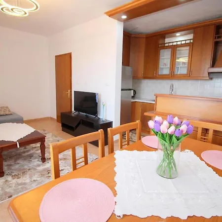 Stunning Sea View 1-bed In *