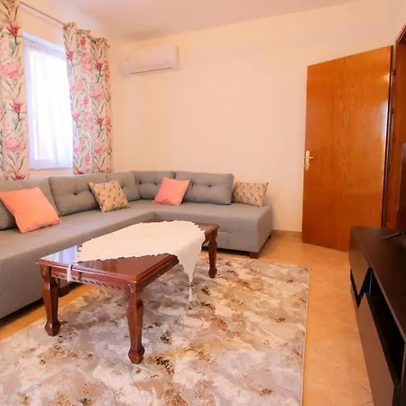 Apartment Stunning Sea View 1-bed In