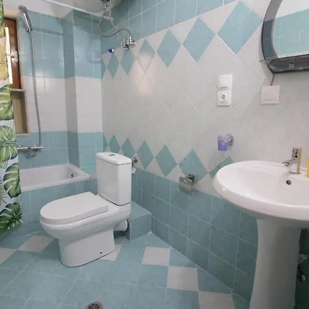 Apartment Stunning Sea View 1-bed In Sarande