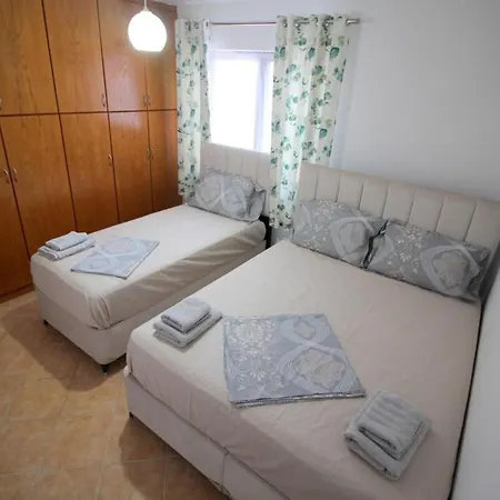 Apartment Stunning Sea View 1-bed In Sarande